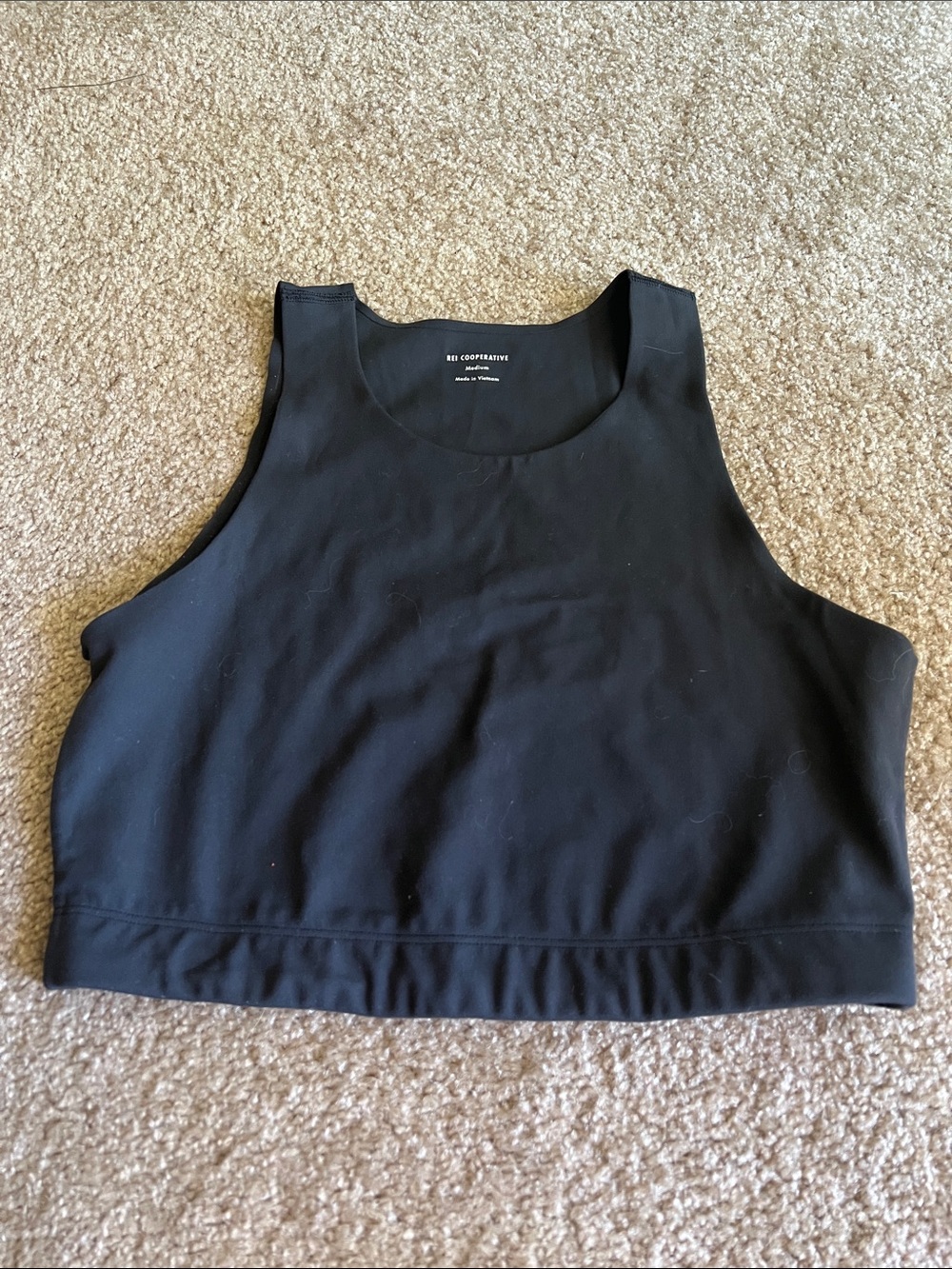 REI crop active tank top